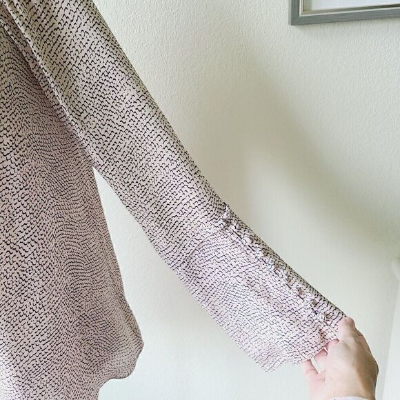 Derek Lam 10 Crosby Blouse Sz 8 Button Sleeve 100% Silk Whimsy Cottagecore Pink - Picture 3 of 11